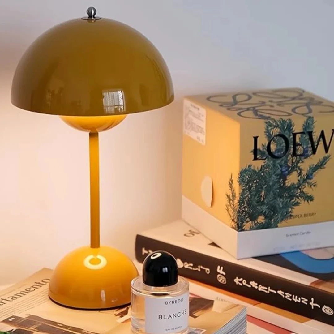 GlowBloom – Rechargeable Flower Bud Table Lamp for Modern Bedrooms