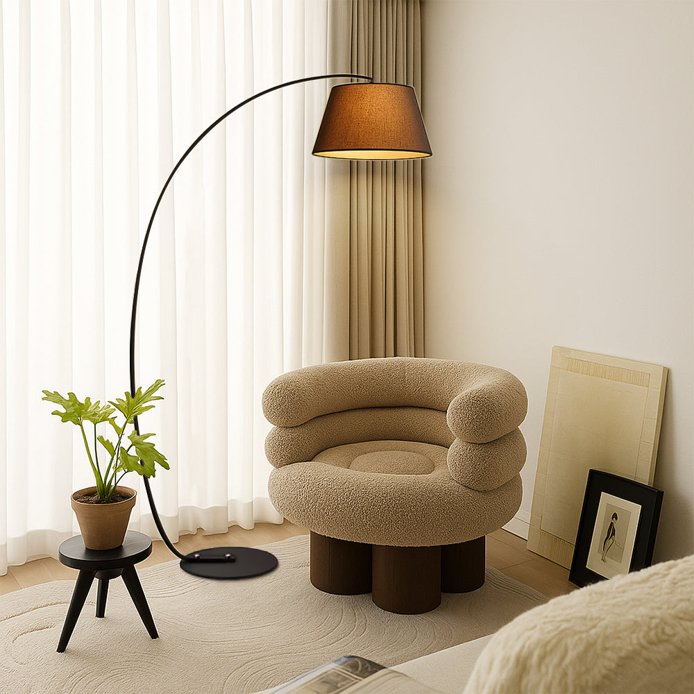 Lyseth | Vintage Style Floor Lamp with a Modern Touch