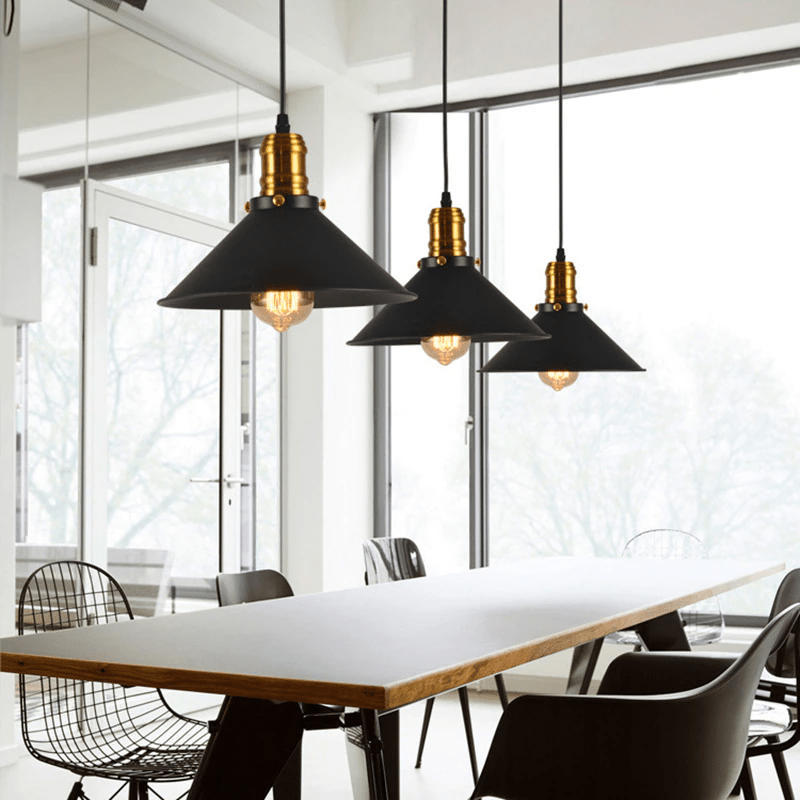 LoomIron – Adjustable Industrial Pendant Lamp