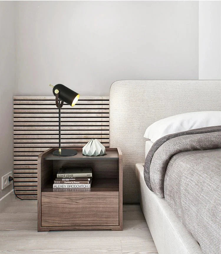 GloTable – Modern Metal LED Table Lamp for Reading & Ambient Lighting